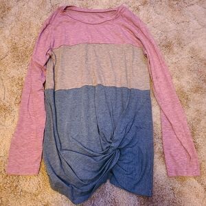 Amazon long sleeve tee size S